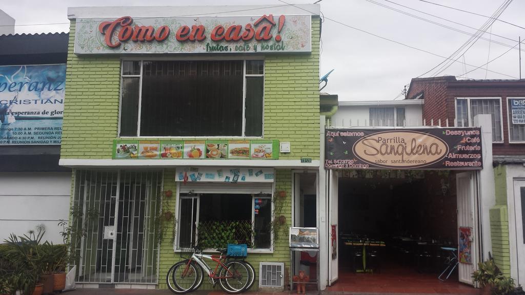 Como En Casa! Restaurante Y Hostal بوغوتا المظهر الخارجي الصورة