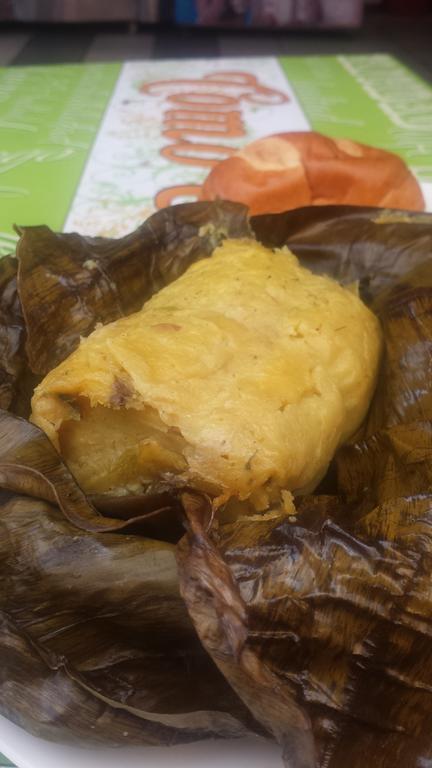 Como En Casa! Restaurante Y Hostal بوغوتا المظهر الخارجي الصورة